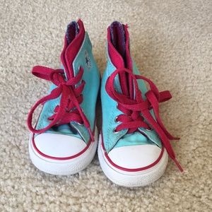 Converse All Star toddler shoes size 6